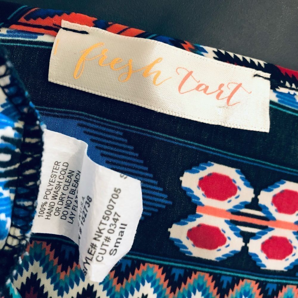 Fresh Tart Aztec Pattern Blouse S - Picture 3 of 3